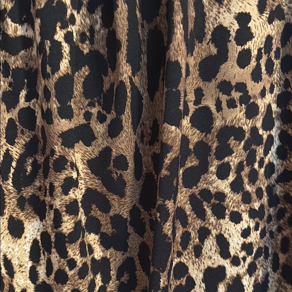 Leopard Print Women's Top - Picture 5 of 6